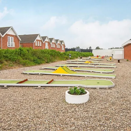 5 Person In Romo-by Traum Sonderby (Romo)