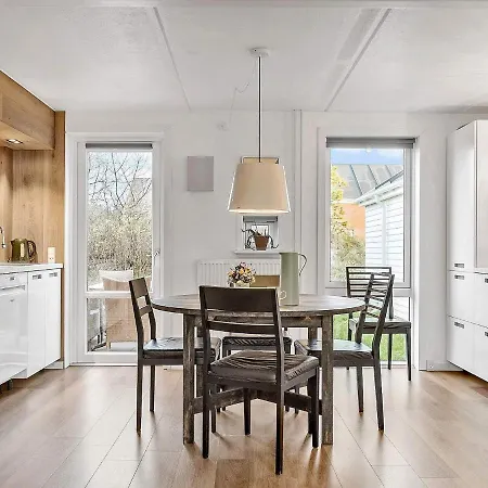 5 Person In Romo-by Traum Sonderby (Romo)