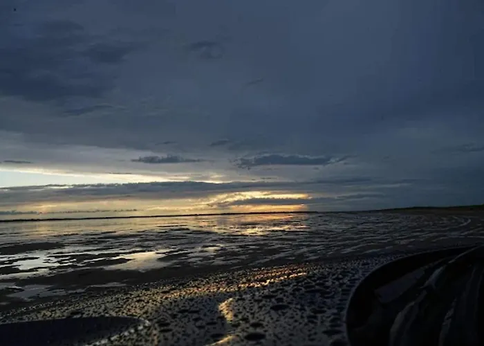 5 Person In Romo-by Traum